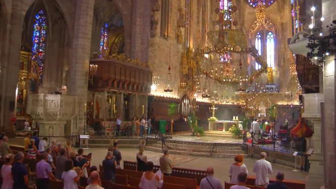EUCARISTIA A LA SEU DE MALLORCA